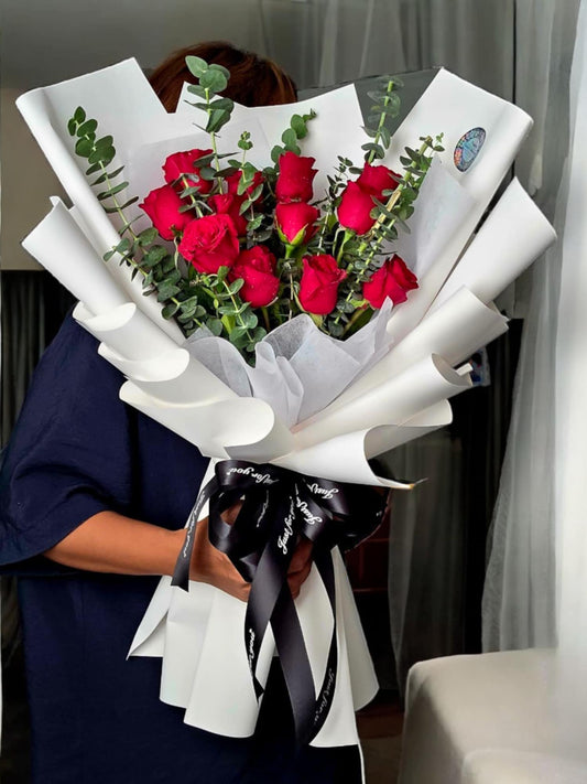 "Scarlet Elegance Wrap"