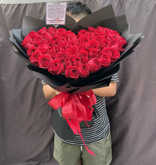 Heartfelt Flame – Signature Valentine's Bouquet